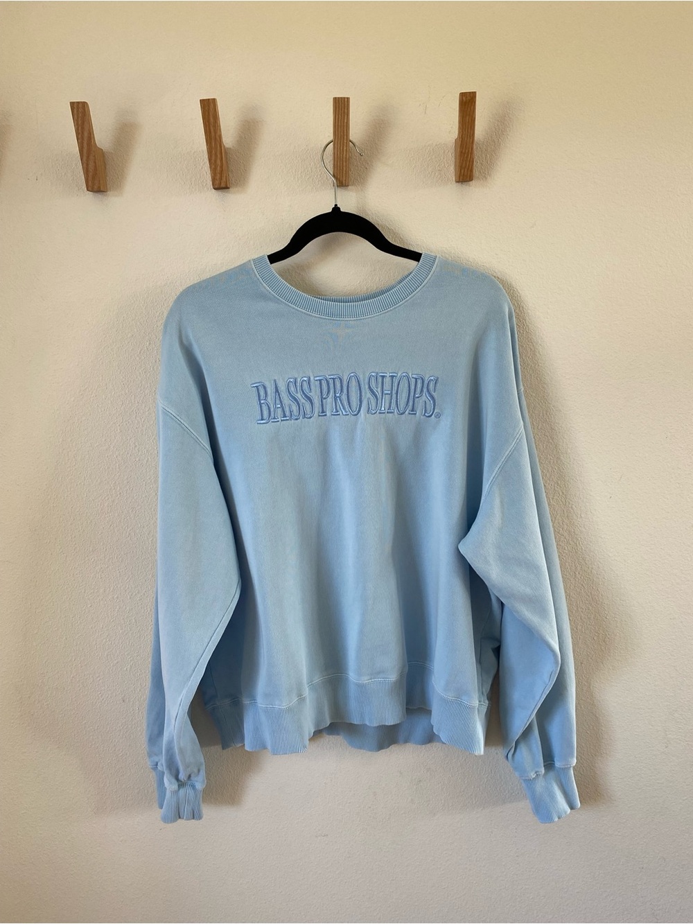 Bass Pro Shops Women's Pastel Blue Crewneck Sweatshirt